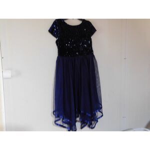 Speechless girls formal dress NWT, size 16